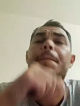 Snapshot of Alexszader36 chatting on 10-27-25, 09:16 Alexszader36 online show from 10-27-25, 09:16