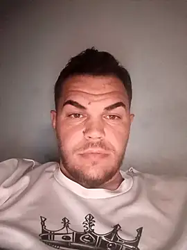 Snapshot of Alexszader36 chatting on 03-20-26, 10:00 Alexszader36 online show from 03-20-26, 10:00