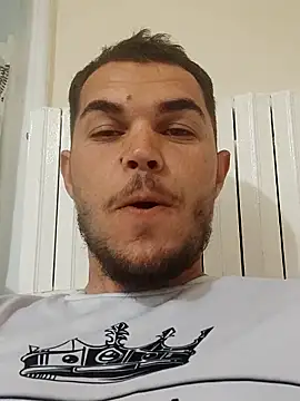 Snapshot of Alexszader36 chatting on 10-28-25, 09:03 Alexszader36 online show from 10-28-25, 09:03