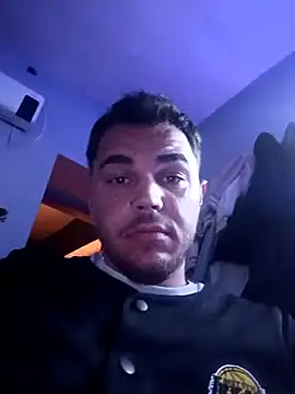 Snapshot of Alexszader36 chatting on 04-07-26, 08:21 Alexszader36 online show from 04-07-26, 08:21