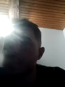 Snapshot of Alexszader36 chatting on 11-19-25, 09:04 Alexszader36 online show from 11-19-25, 09:04