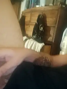 Snapshot of Alexszader36 chatting on 10-26-25, 10:43 Alexszader36 online show from 10-26-25, 10:43