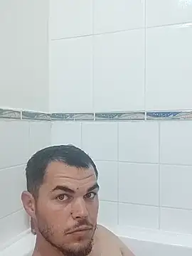 Snapshot of Alexszader36 chatting on 10-19-25, 01:47 Alexszader36 online show from 10-19-25, 01:47