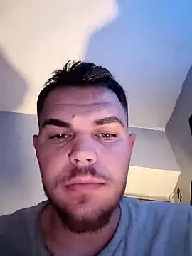 Snapshot of Alexszader36 chatting on 12-21-25, 12:35 Alexszader36 online show from 12-21-25, 12:35