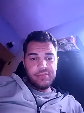 Snapshot of Alexszader36 chatting on 04-03-26, 09:32 Alexszader36 online show from 04-03-26, 09:32