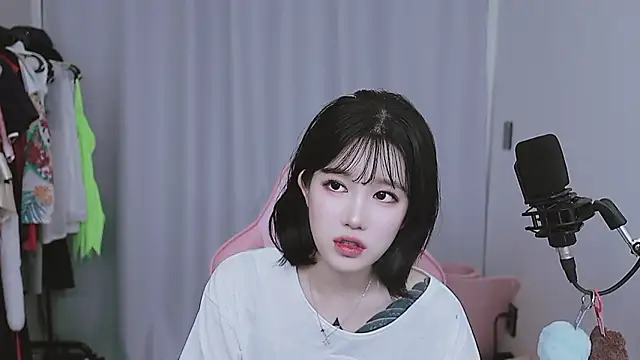 MISA 02 online show from 04-10-26, 03:13