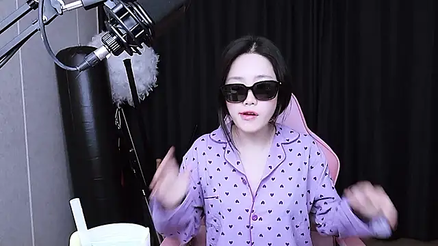 MISA 02 online show from 11-19-25, 02:39