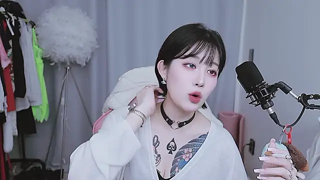 MISA 02 online show from 05-04-26, 02:42