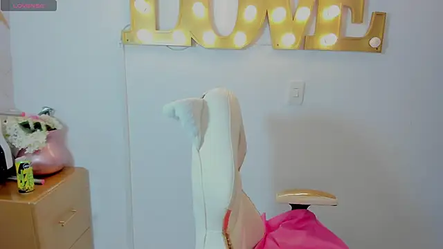 adara sweet20 online show from 11-28-25, 07:14