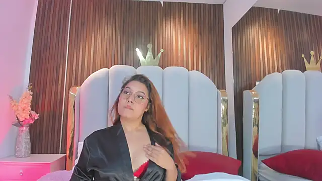Adhara adams18 online show from 10-12-25, 02:40