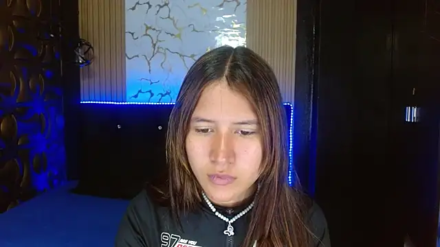 tinibunny online show from 10-19-25, 07:38