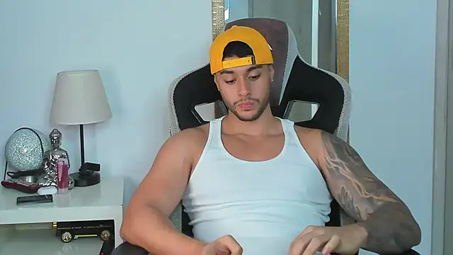 Ken mailik1 online show from 12-17-25, 05:45