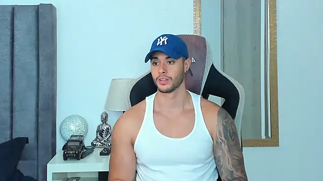 Snapshot of Ken_mailik1 chatting on 05-15-26, 02:09 Ken mailik1 online show from 05-15-26, 02:09