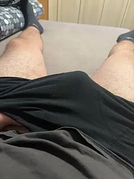 Snapshot of patrik9991 chatting on 12-01-25, 03:57 patrik9991 online show from 12-01-25, 03:57