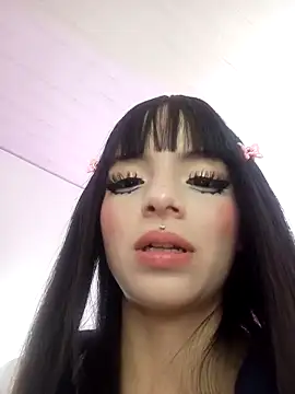 Barbieteeen online show from 02-15-26, 12:00