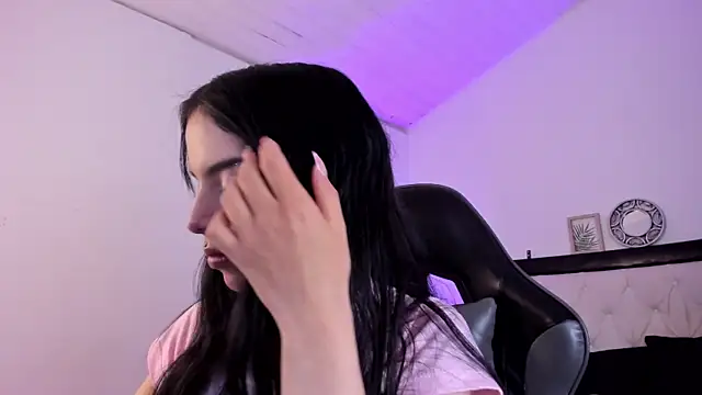 Barbieteeen online show from 12-03-25, 04:13