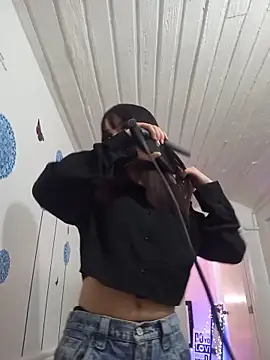 Barbieteeen online show from 03-10-26, 04:49