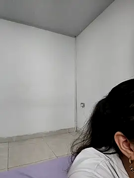 Snapshot of harper_ks chatting on 03-04-26, 01:35 harper ks online show from 03-04-26, 01:35