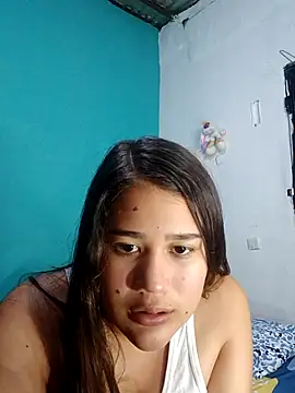 LindaaModel online show from 10-10-25, 02:01