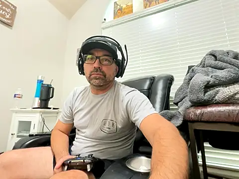 Fun Time Ron 2 online show from 10-18-25, 10:23