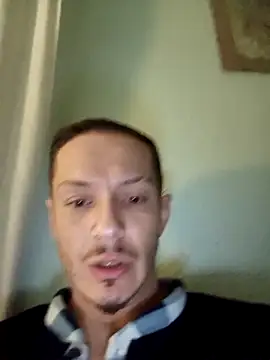 Snapshot of Graimito chatting on 02-12-26, 09:25 Graimito online show from 02-12-26, 09:25