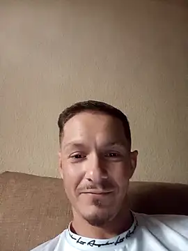 Snapshot of Graimito chatting on 05-10-26, 06:21 Graimito online show from 05-10-26, 06:21