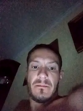 Snapshot of Graimito chatting on 06-14-26, 11:39 Graimito online show from 06-14-26, 11:39
