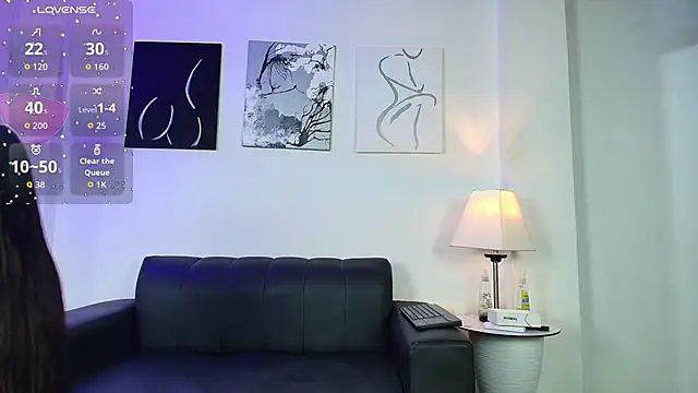 cate stom online show from 10-19-25, 03:09