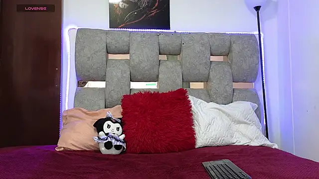 alix kitty online show from 02-17-26, 08:28