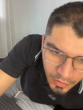 mirallesandbig online show from 10-27-25, 09:38