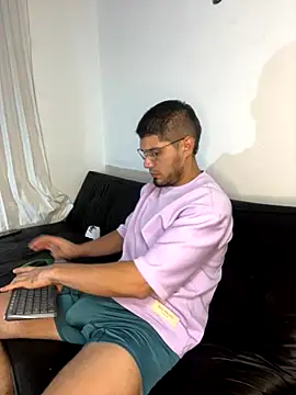 mirallesandbig online show from 11-04-25, 11:08