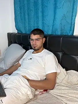 mirallesandbig online show from 11-11-25, 10:58