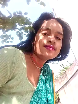 Snapshot of PIYALIRANII chatting on 11-10-25, 09:03 PIYALIRANII online show from 11-10-25, 09:03