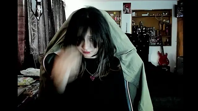 Snapshot of Maki_Zein_ chatting on 02-07-26, 08:28 Maki Zein online show from 02-07-26, 08:28