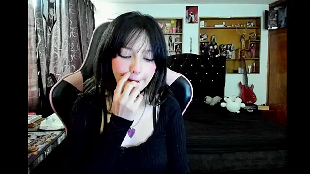 Snapshot of Maki_Zein_ chatting on 02-20-26, 10:01 Maki Zein online show from 02-20-26, 10:01