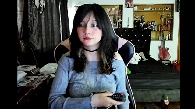 Snapshot of Maki_Zein_ chatting on 02-11-26, 08:52 Maki Zein online show from 02-11-26, 08:52