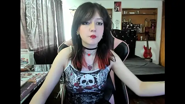 Maki Zein  online show from 11-05-25, 04:10