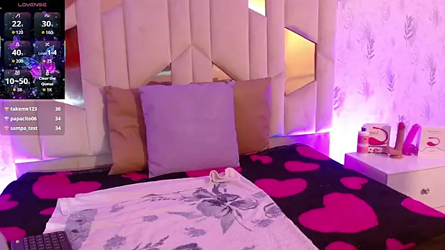 MARIANA TAY1 online show from 11-07-25, 03:11