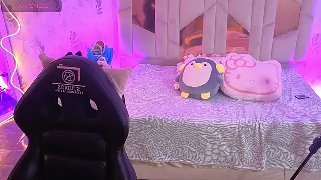 MARIANA TAY1 online show from 03-26-26, 05:17