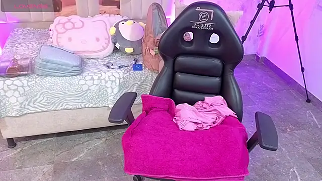 MARIANA TAY1 online show from 04-02-26, 03:13