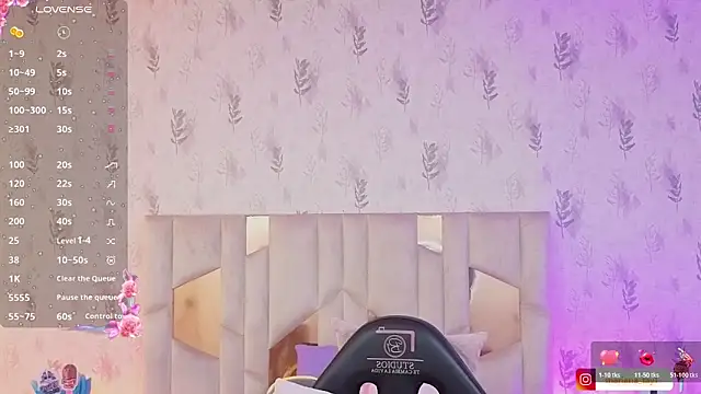 MARIANA TAY1 online show from 04-12-26, 03:10