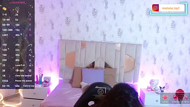 Snapshot of MARIANA_TAY1 chatting on 01-18-26, 03:21 MARIANA TAY1 online show from 01-18-26, 03:21