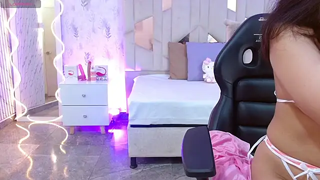 MARIANA TAY1 online show from 11-29-25, 03:28