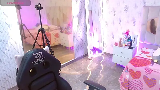 MARIANA TAY1 online show from 03-19-26, 03:17