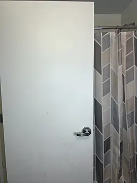 Snapshot of Lolathebaddie chatting on 10-27-25, 05:03 Lolathebaddie online show from 10-27-25, 05:03