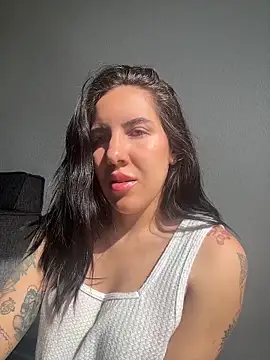 Lolathebaddie online show from 04-06-26, 04:08