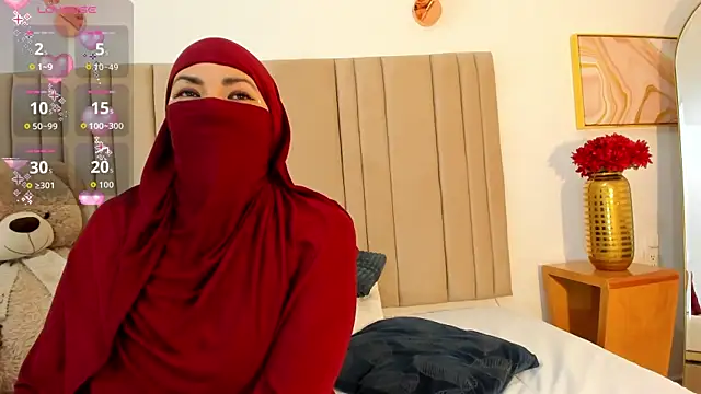  naylaa  online show from 12-02-25, 03:07