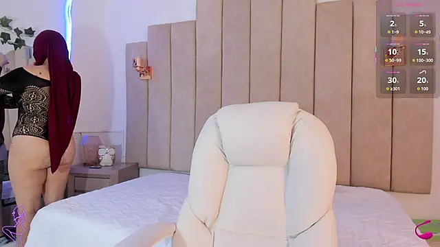  naylaa  online show from 01-11-26, 03:46