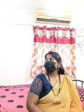 tamil-aunt online show from 11-28-25, 04:45
