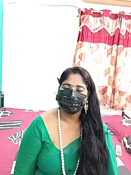 tamil-aunt online show from 11-06-25, 03:54